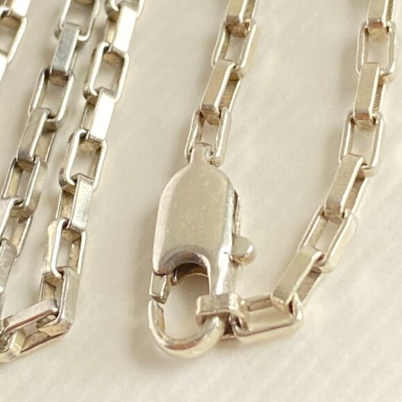 Gucci Silver Women's Necklace - Picture 4 of 7